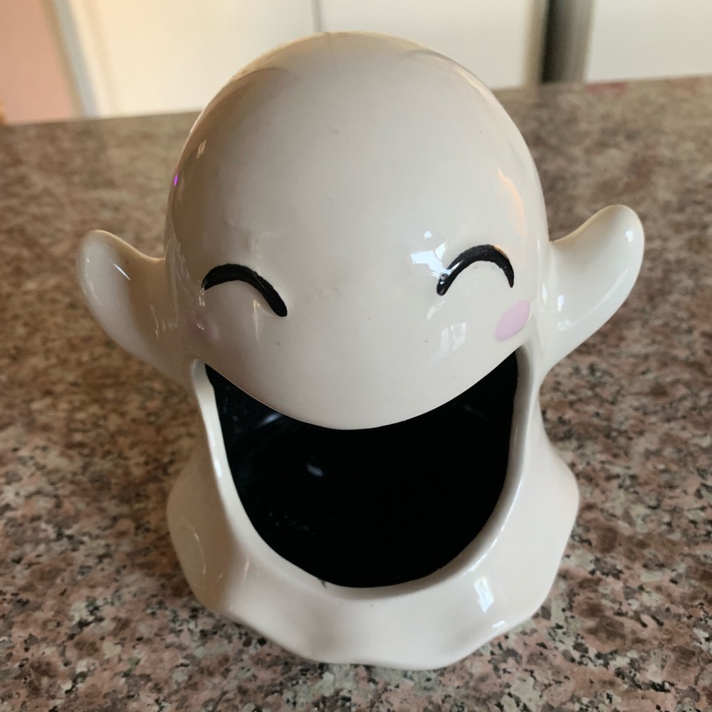 Target Ghost Ceramic Dish Sponge Holder